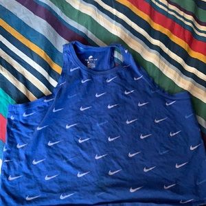 Nike crop tank